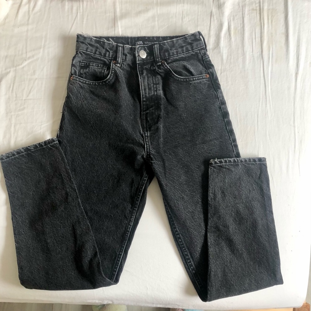 ZARA distressed mom jeans